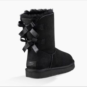 Ugg Bailey Bow II